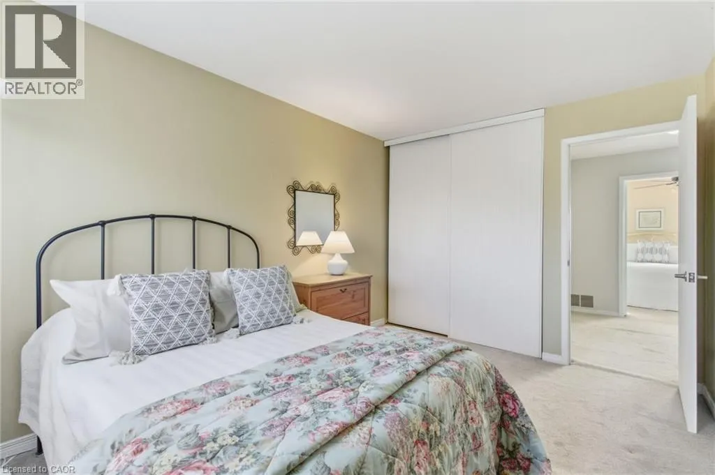3500 GLEN ERIN Drive Unit# 6, #6