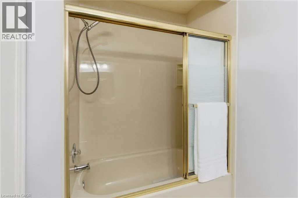 3500 GLEN ERIN Drive Unit# 6, #6