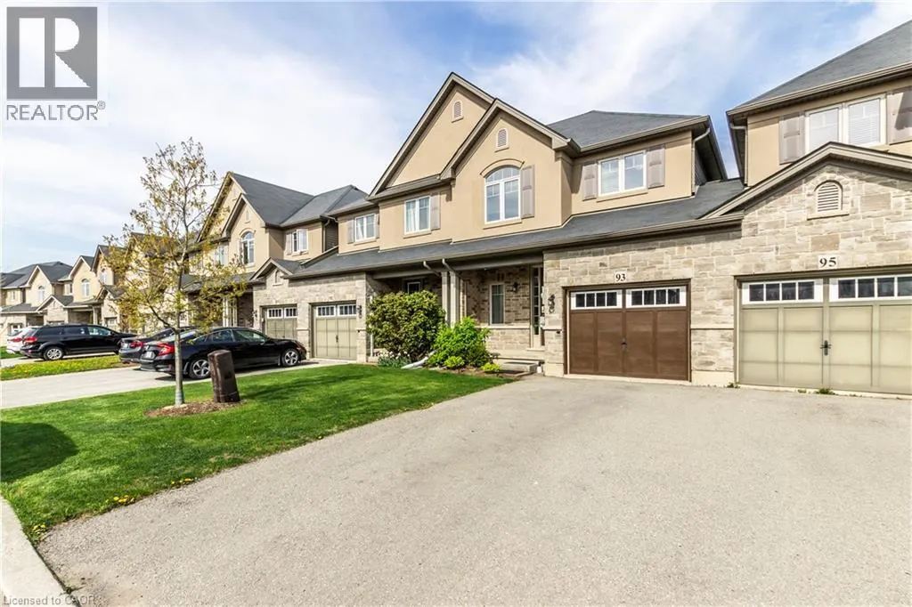 93 SEXTON Crescent