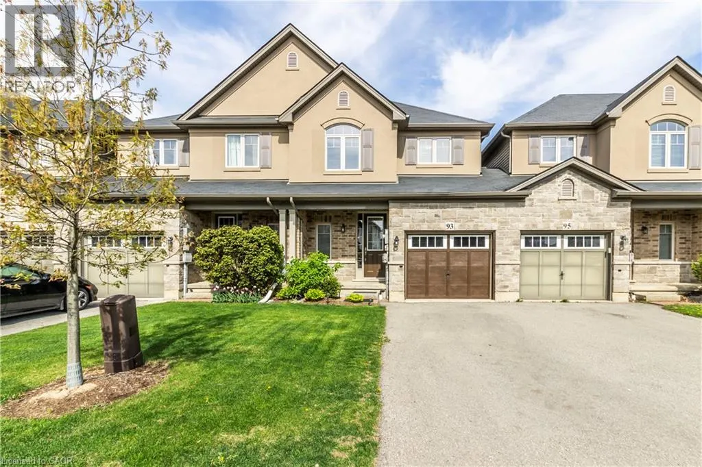 93 SEXTON Crescent