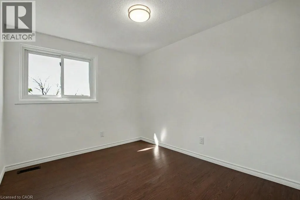 25 UPPER CANADA Drive Unit# 17, #17