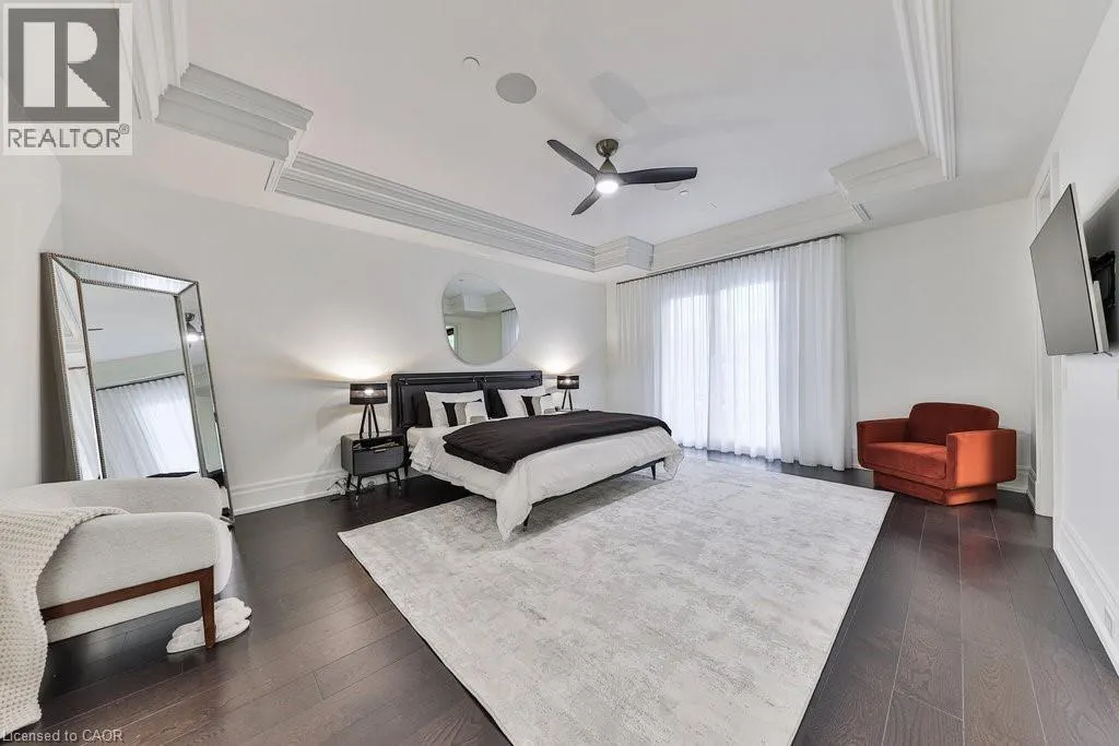 300 RANDALL Street Unit# 212, #212