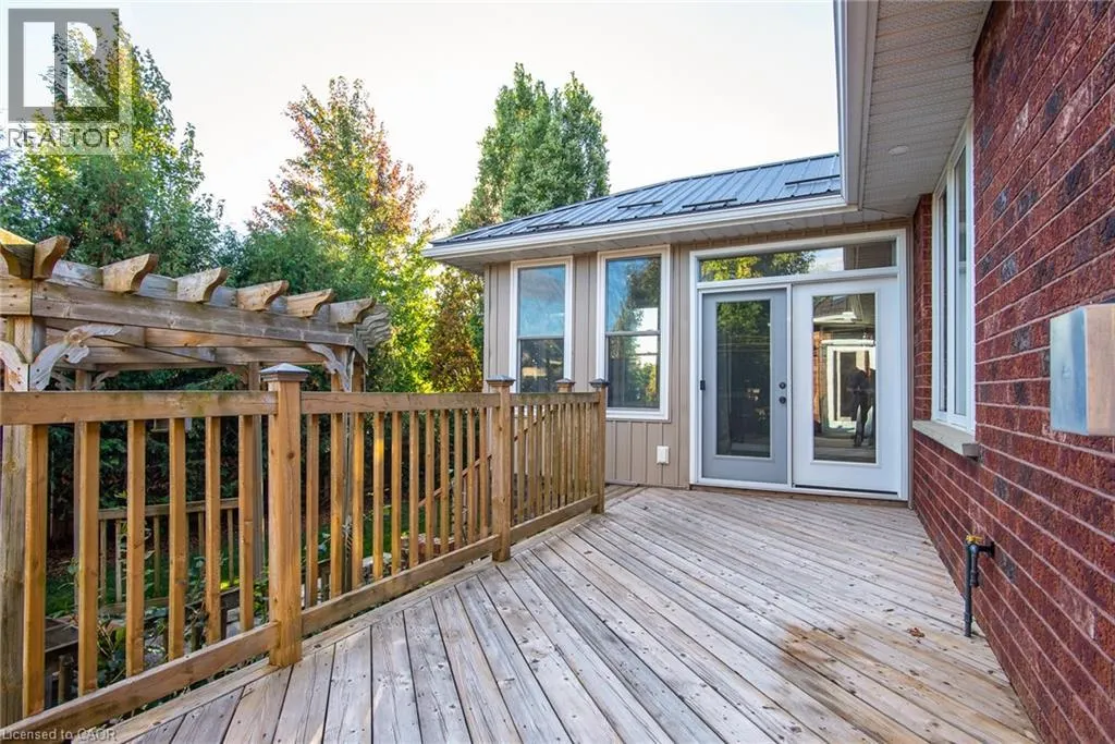 15 PARKVIEW Drive