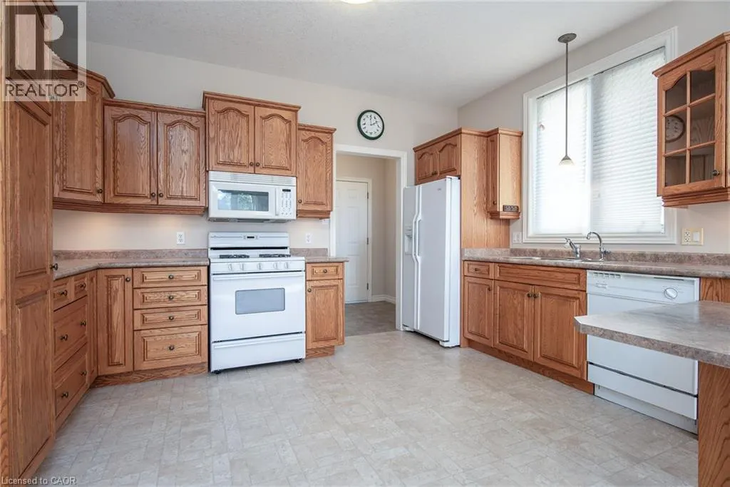 15 PARKVIEW Drive