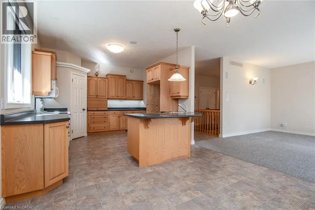 15 PARKVIEW Drive