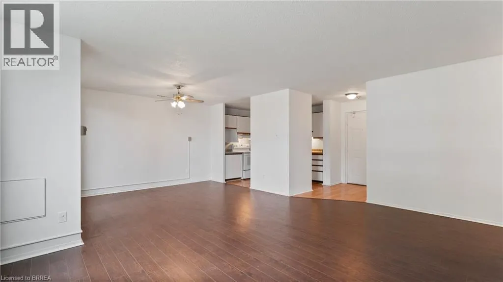 421 FAIRVIEW Drive Unit# 101, #101