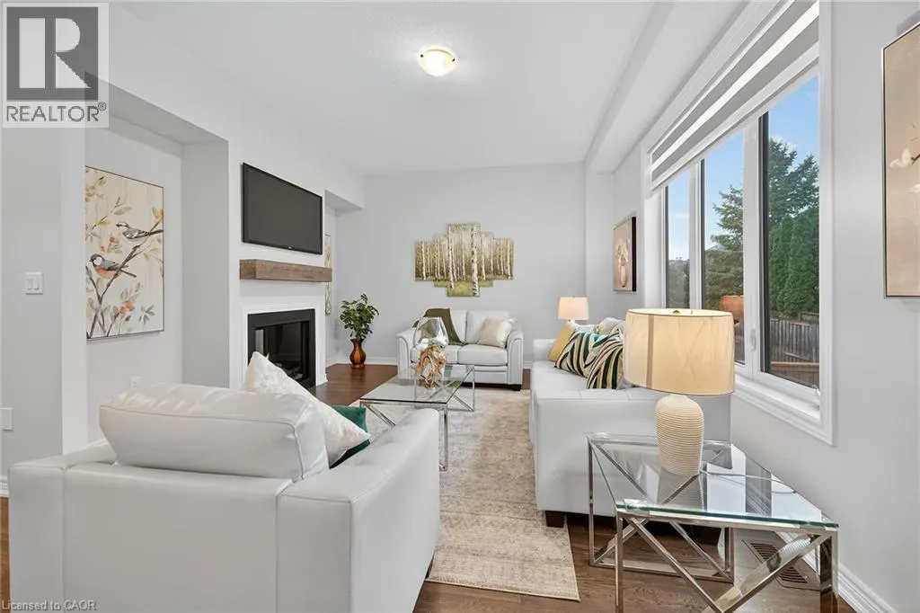 67 STARFIRE Crescent