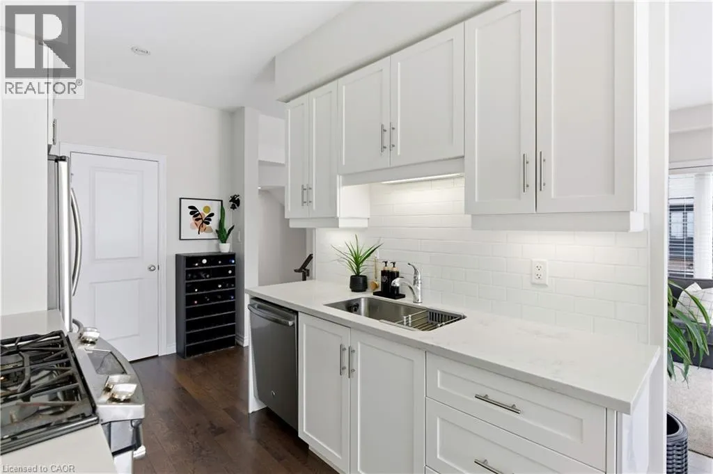 377 GLANCASTER Road Unit# 54, #54