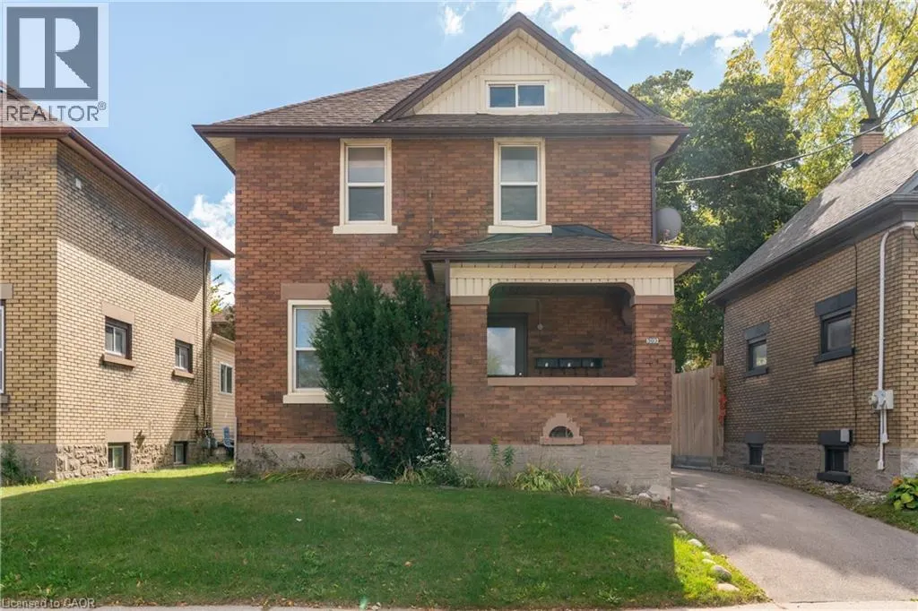 503 VICTORIA Street N Unit# 2, #2
