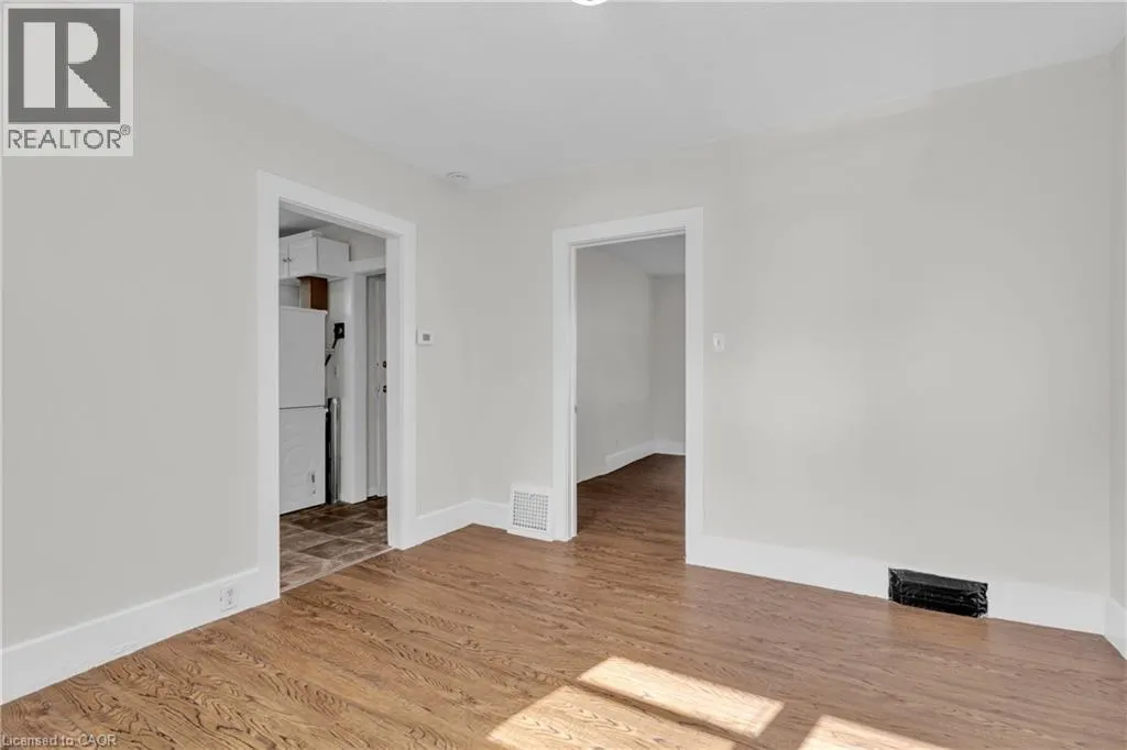503 VICTORIA Street N Unit# 2, #2