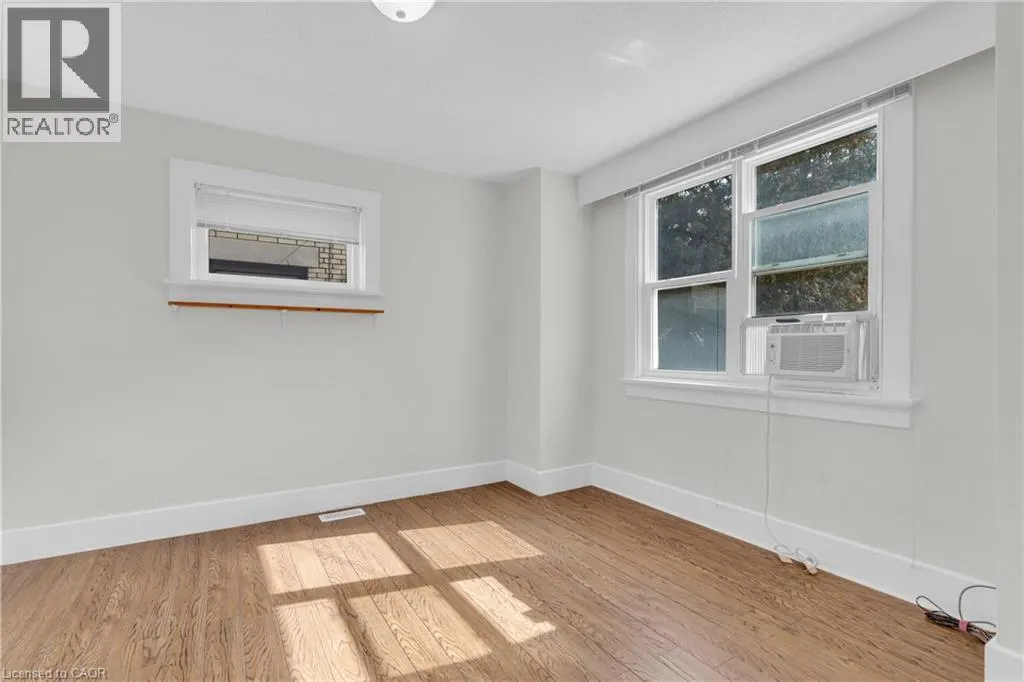 503 VICTORIA Street N Unit# 2, #2