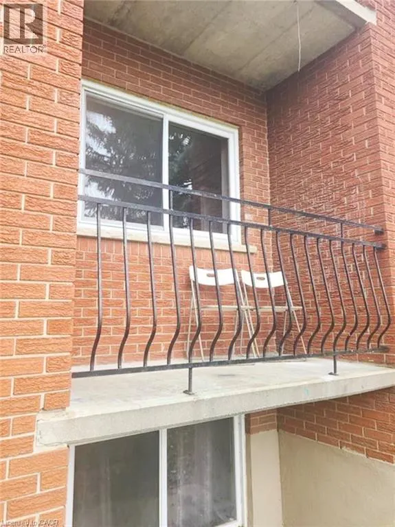 163 CHANDLER Drive Unit# 11, #11