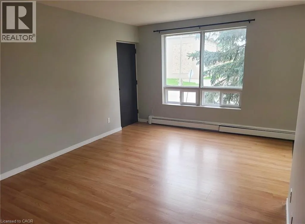 163 CHANDLER Drive Unit# 11, #11