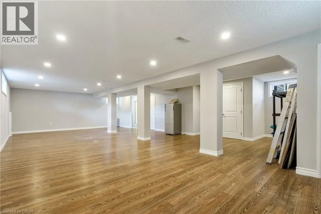 109 ORGAN Crescent