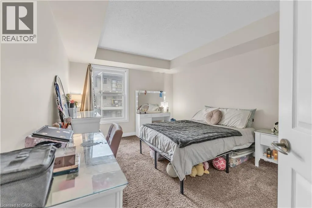 2010 CLEAVER Avenue Unit# 207, #207