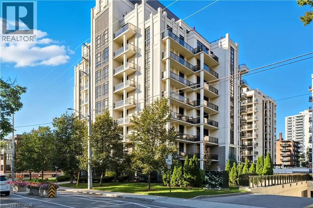 90 CHARLTON Avenue W Unit# 209, #209