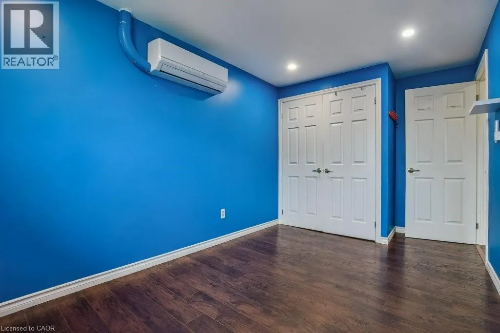 66 SUMMERCREST Drive Unit# 3, #3