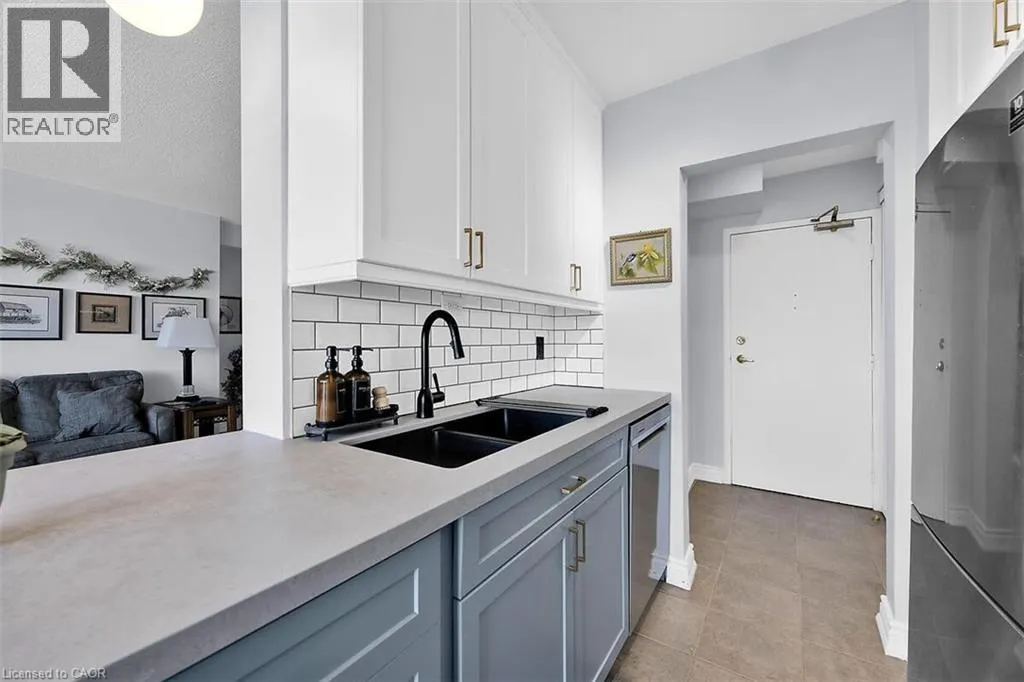 6390 HUGGINS Street Unit# 708, #708