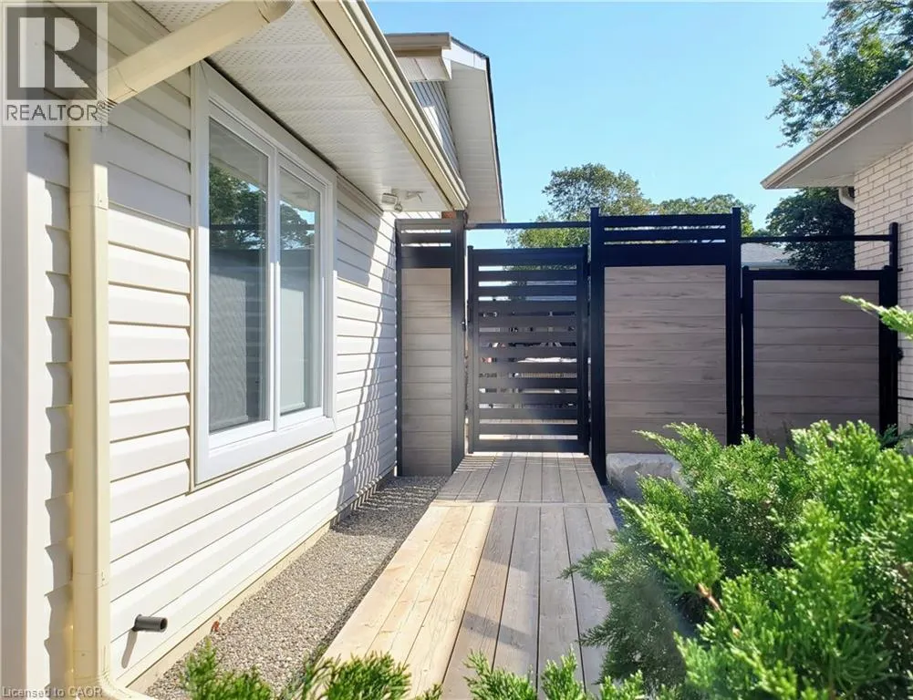 7 CROSBY Drive