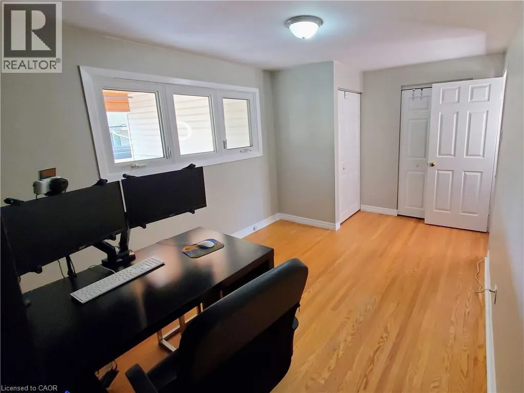 7 CROSBY Drive