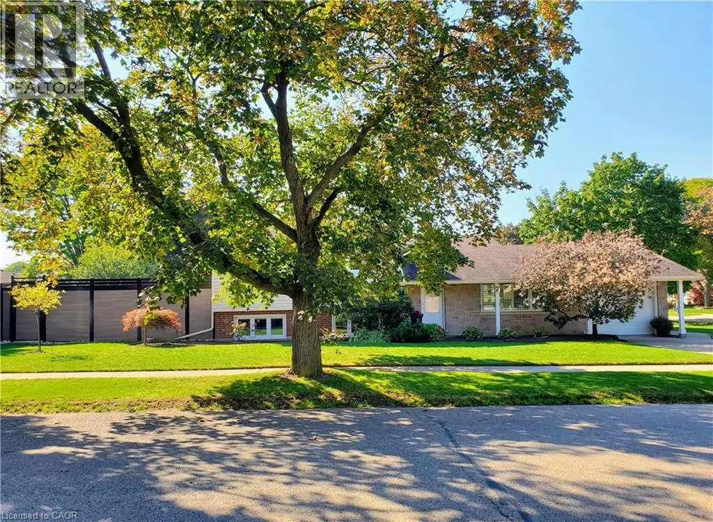 7 CROSBY Drive