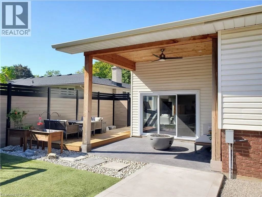 7 CROSBY Drive