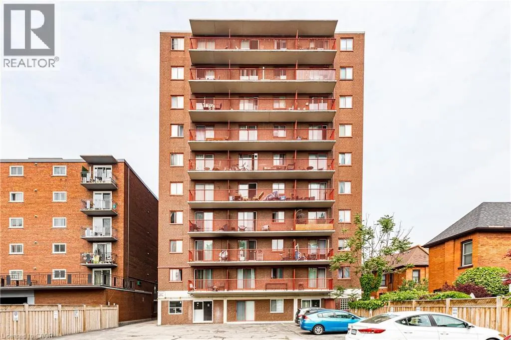 141 CATHARINE Street S Unit# 902, #902
