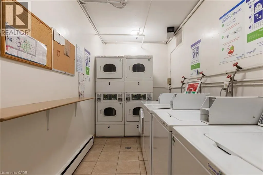 141 CATHARINE Street S Unit# 902, #902