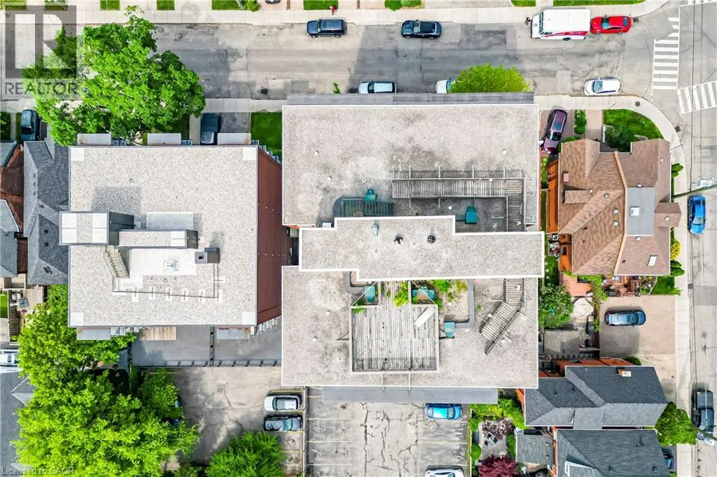 141 CATHARINE Street S Unit# 902, #902