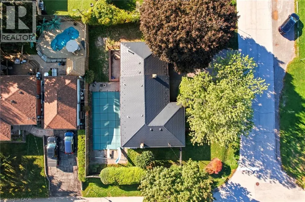 67 LAKESIDE Drive