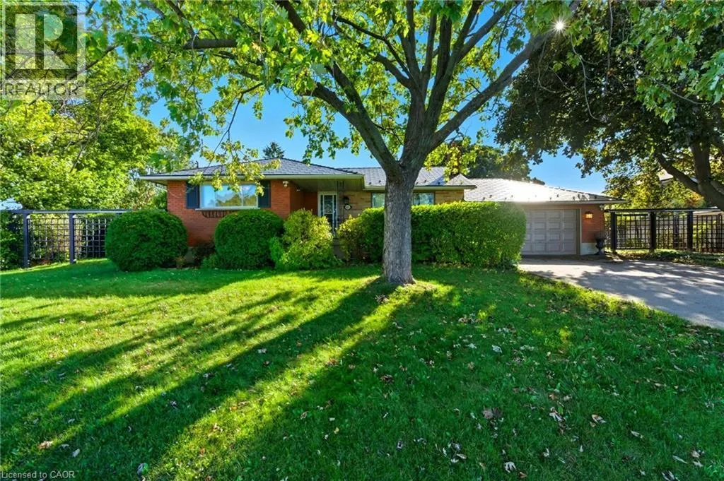 67 LAKESIDE Drive