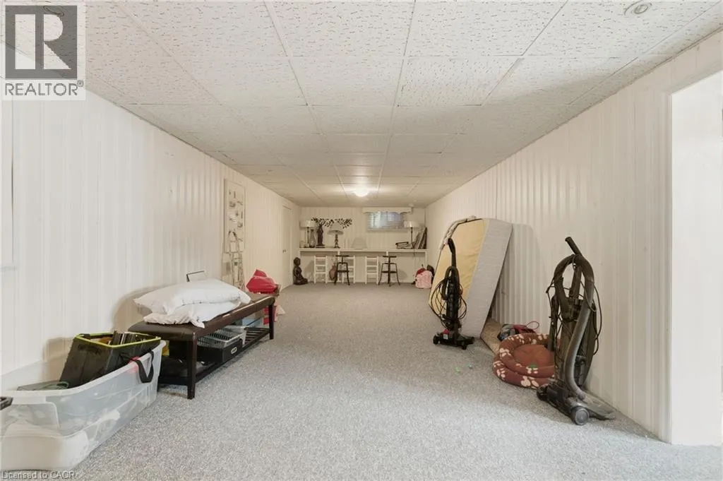67 LAKESIDE Drive