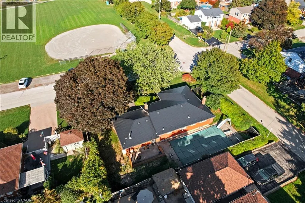 67 LAKESIDE Drive