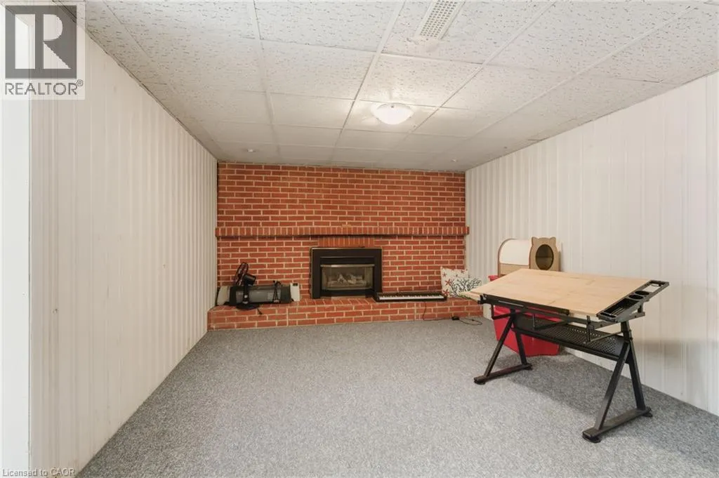 67 LAKESIDE Drive