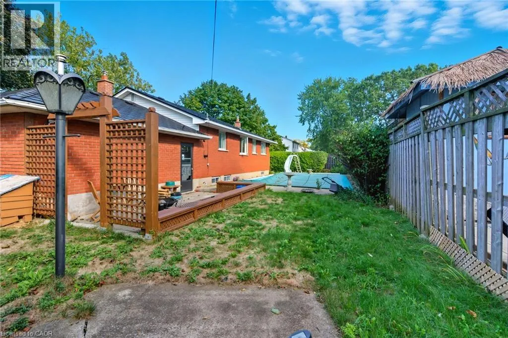 67 LAKESIDE Drive