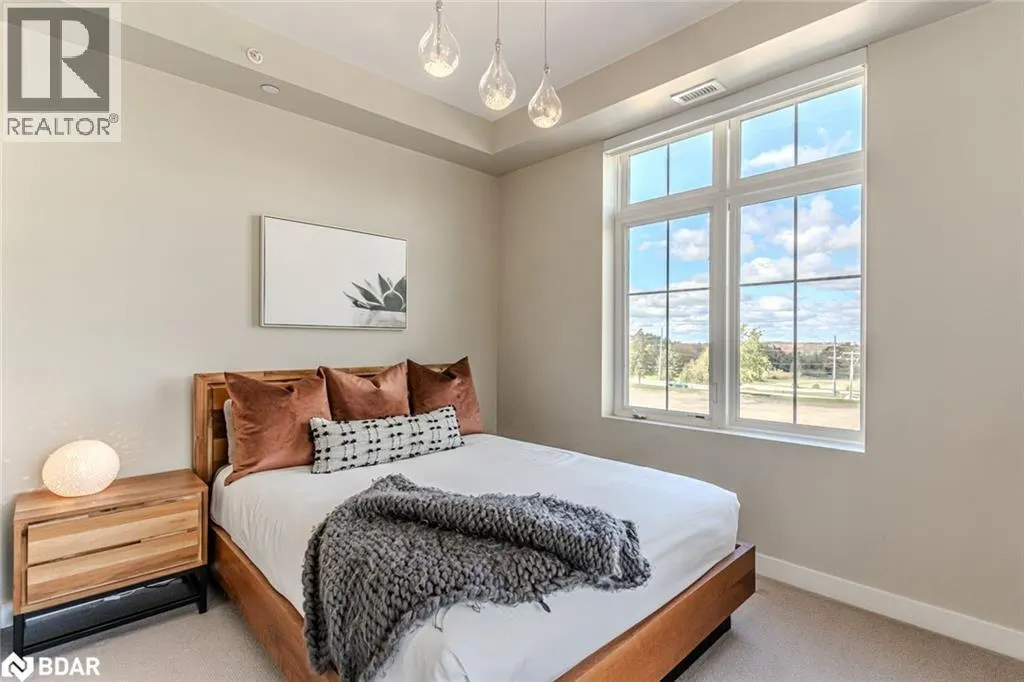 40 HORSESHOE Boulevard Unit# 217, #217