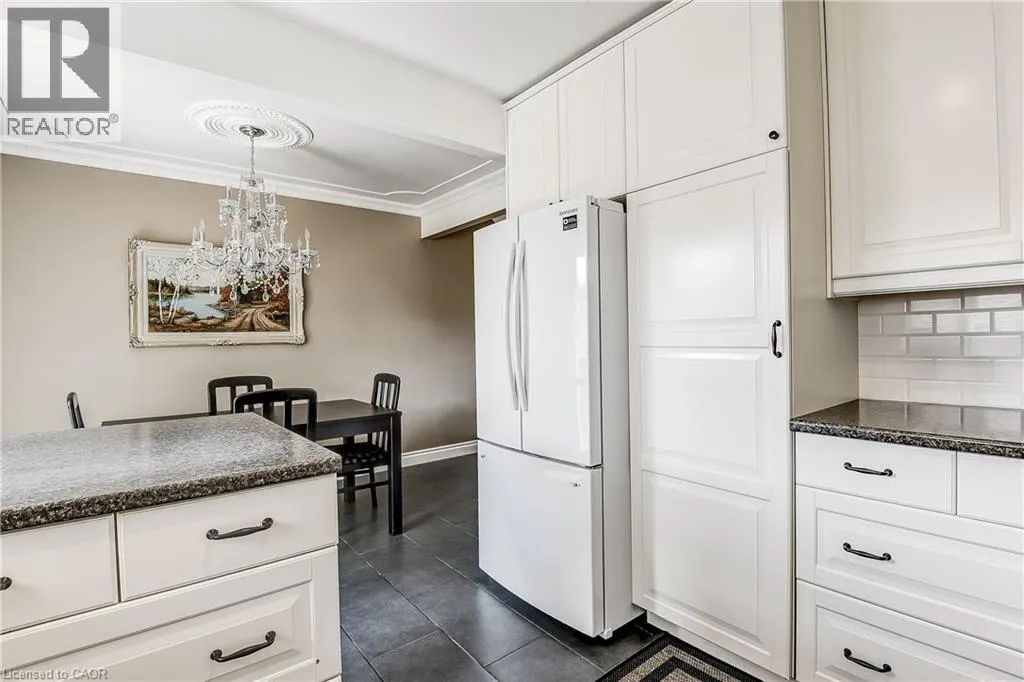 235 BRONTE Street S Unit# 69, #69