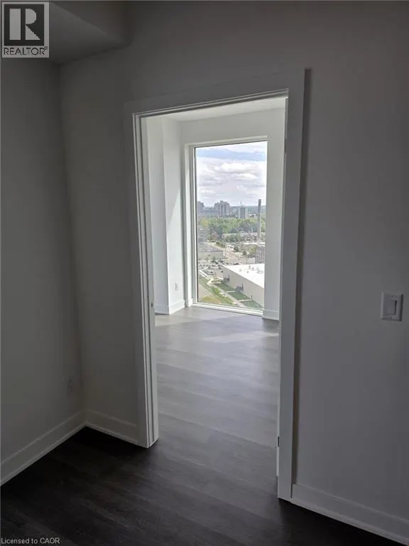 25 WELLINGTON Street S Unit# 1212, #1212