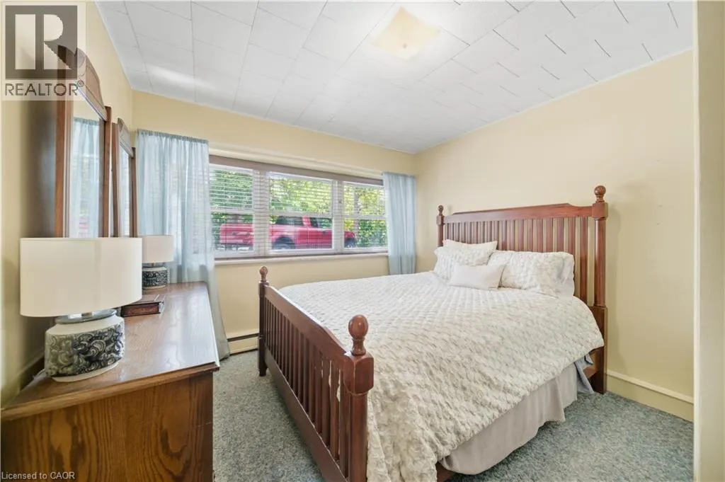 9 GRANT Boulevard Unit# 102, #102