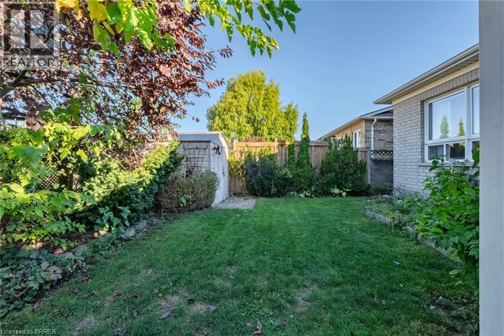 72 HUNTER Way