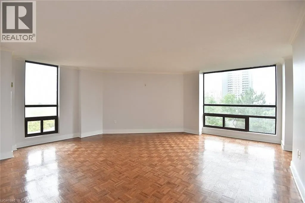 222 JACKSON Street W Unit# 606, #606