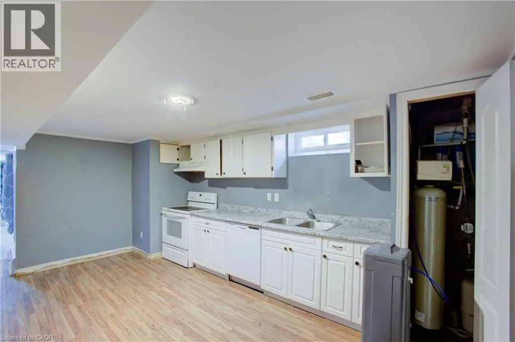 46 ELMWOOD Avenue