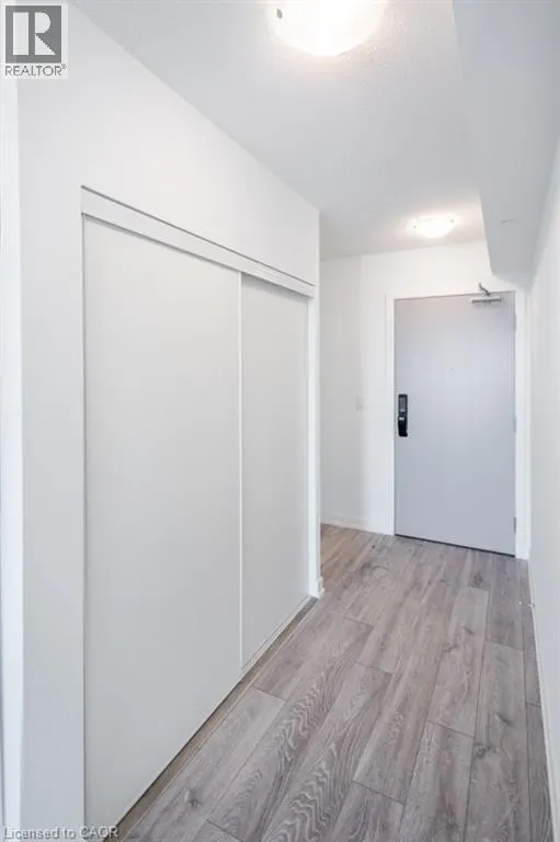 3210 DAKOTA Common Unit# A401, #A401