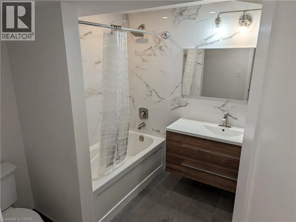 26 SPRINGBANK Crescent Unit# LOWER, #LOWER