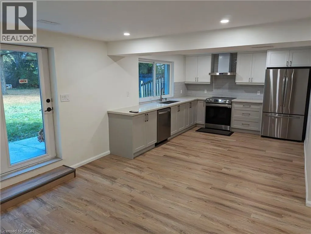 26 SPRINGBANK Crescent Unit# LOWER, #LOWER