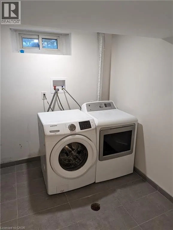 26 SPRINGBANK Crescent Unit# LOWER, #LOWER