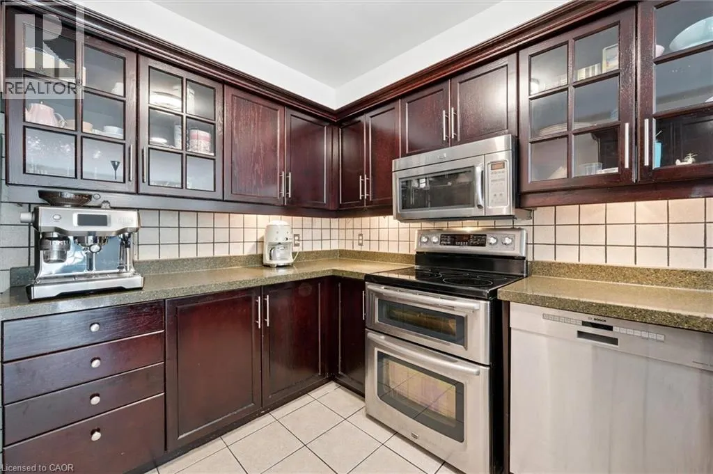 140 VERONICA Drive