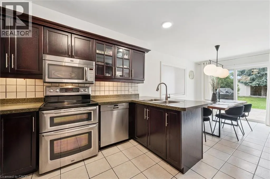 140 VERONICA Drive