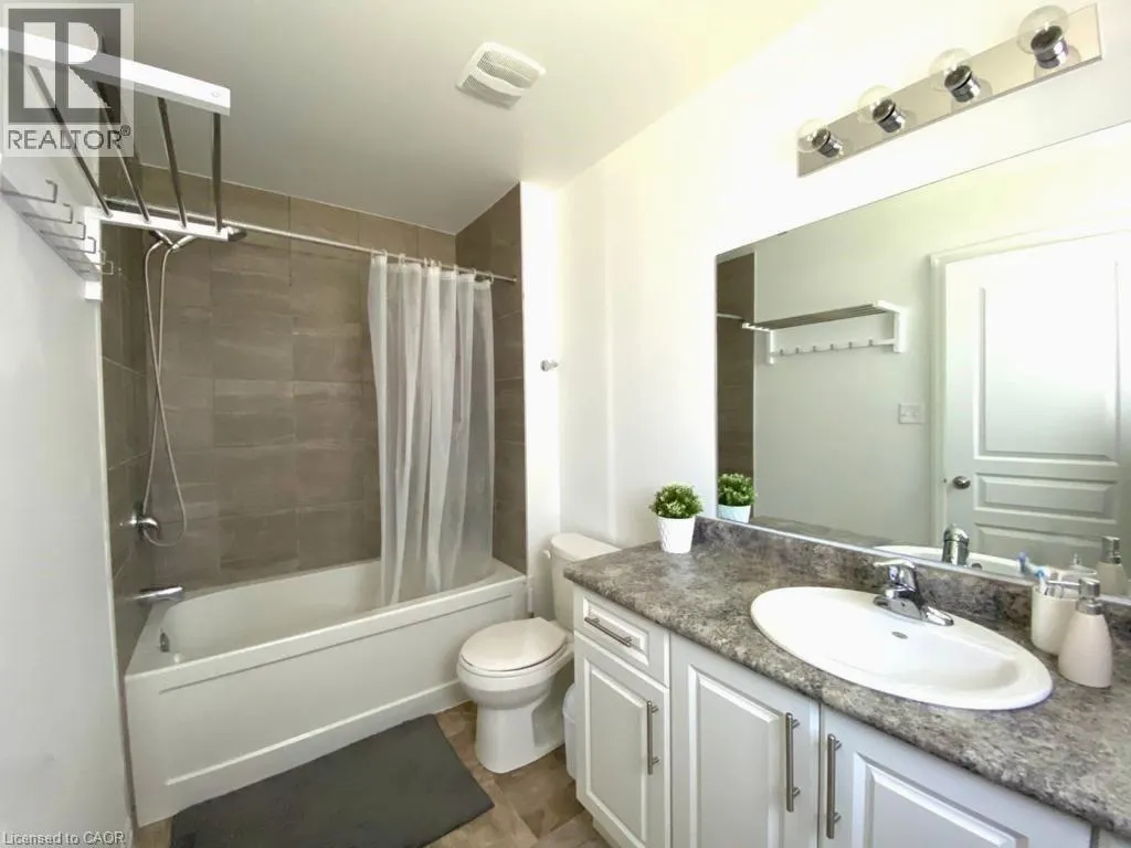 54 RENFREW Street Unit# 1, #1