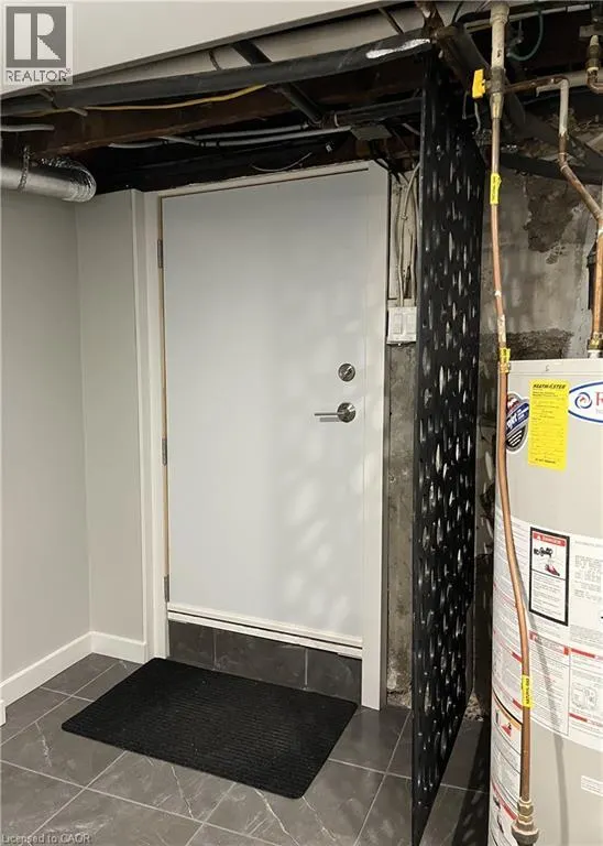 23 ROSEMONT Avenue Unit# Basement, #Basement